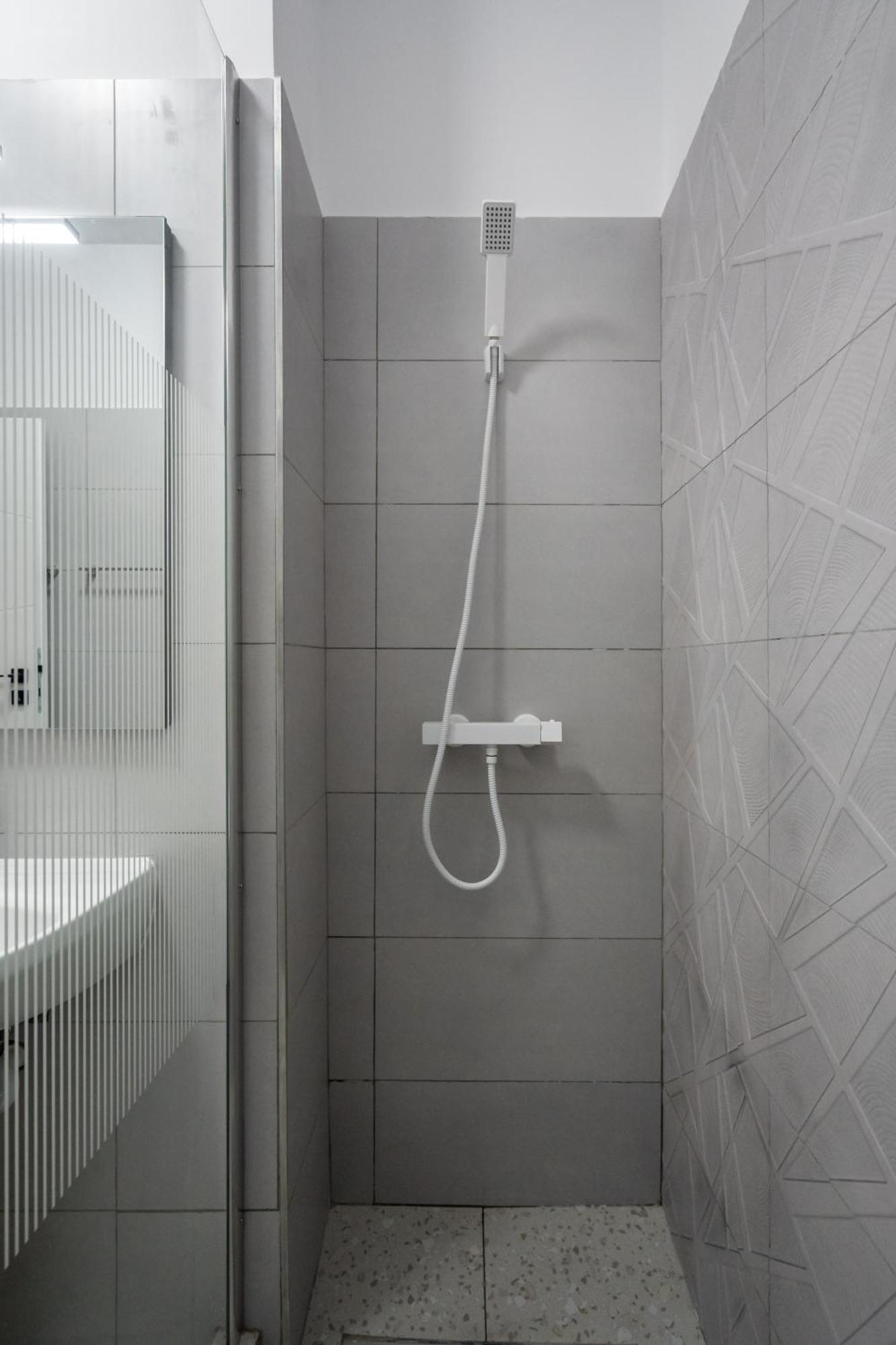 Apartament Plaza 37 *